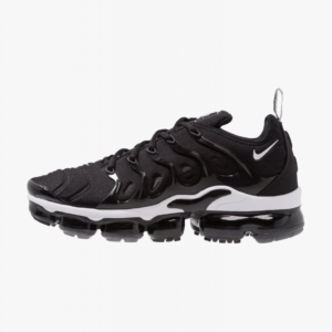 AIR VAPORMAX PLUS NEGRAS-BLANCAS