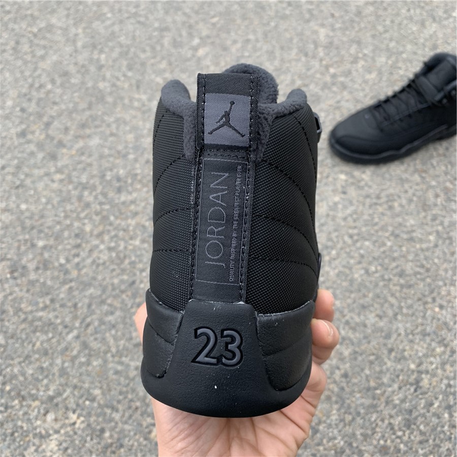 Jordan 12 Winterized - Imagen 5
