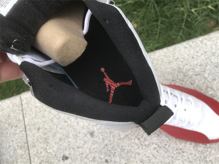 Jordan 12 Cherry - Imagen 4