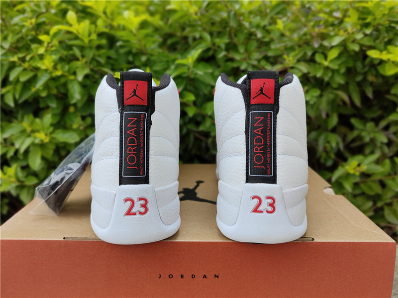 Jordan 12 Twist - Imagen 3