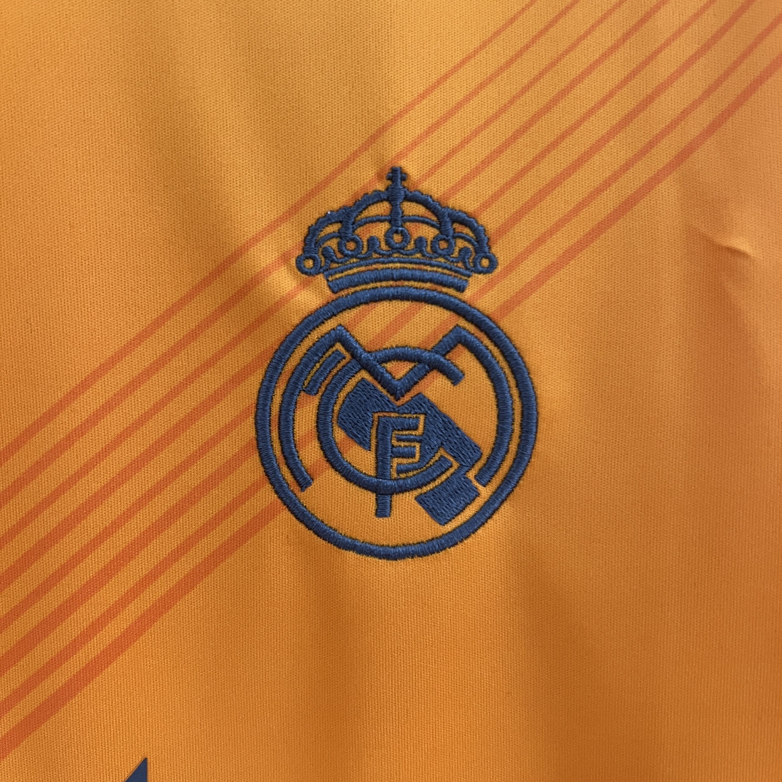 Camiseta Real Madrid 24-25 Visitante - Imagen 3
