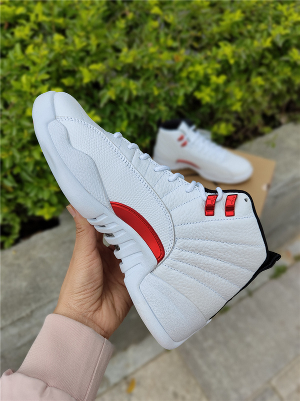Jordan 12 Twist - Imagen 4