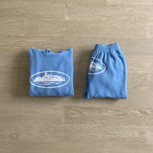 Chandal Corteiz largo celeste