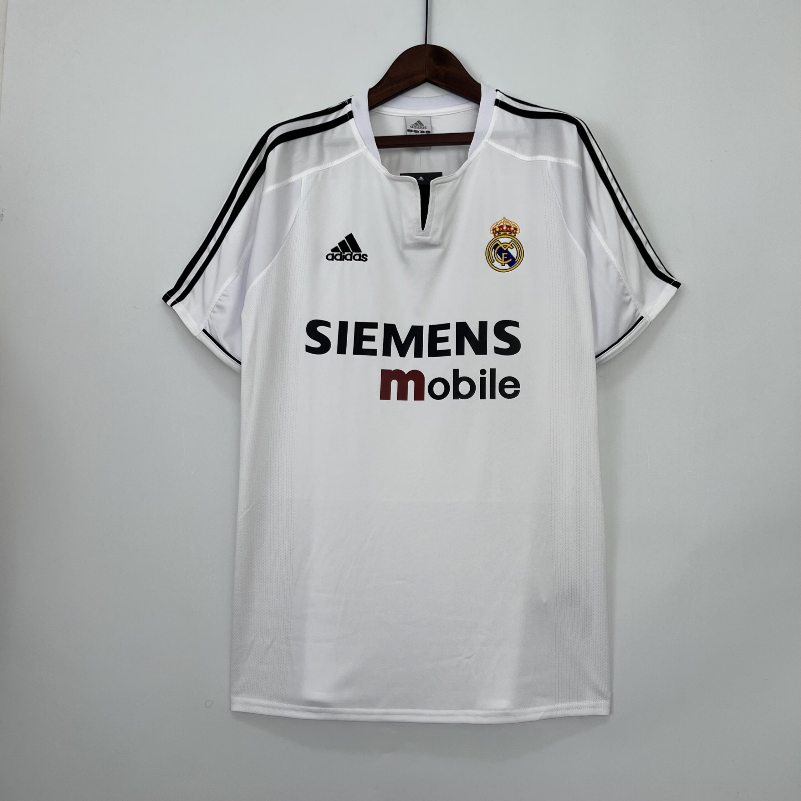Camiseta retro Real Madrid 03-04 Local