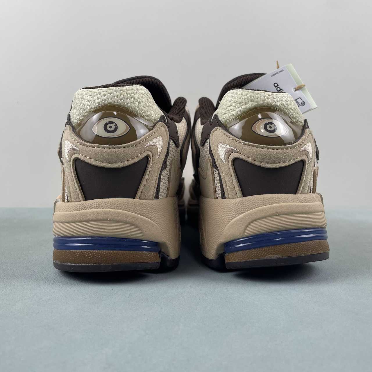 ADIDAS BUD BUNNY - Imagen 4