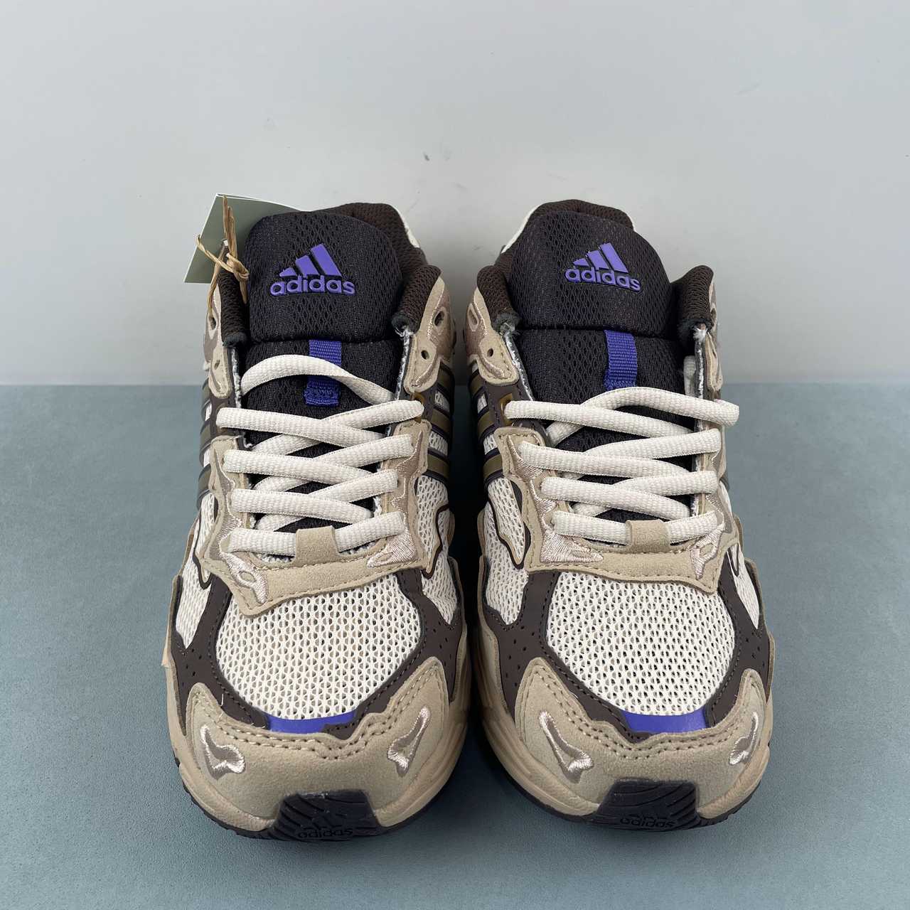 ADIDAS BUD BUNNY - Imagen 3