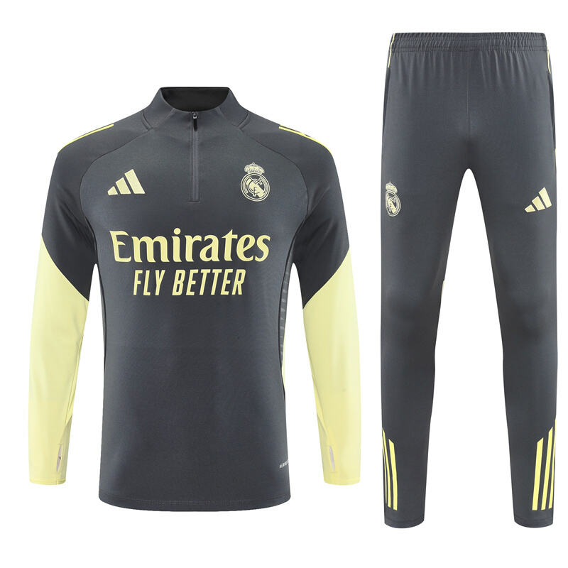 Conjunto entrenamiento Real Madrid 5