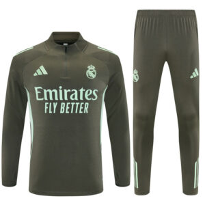 Conjunto entrenamiento Real Madrid 4